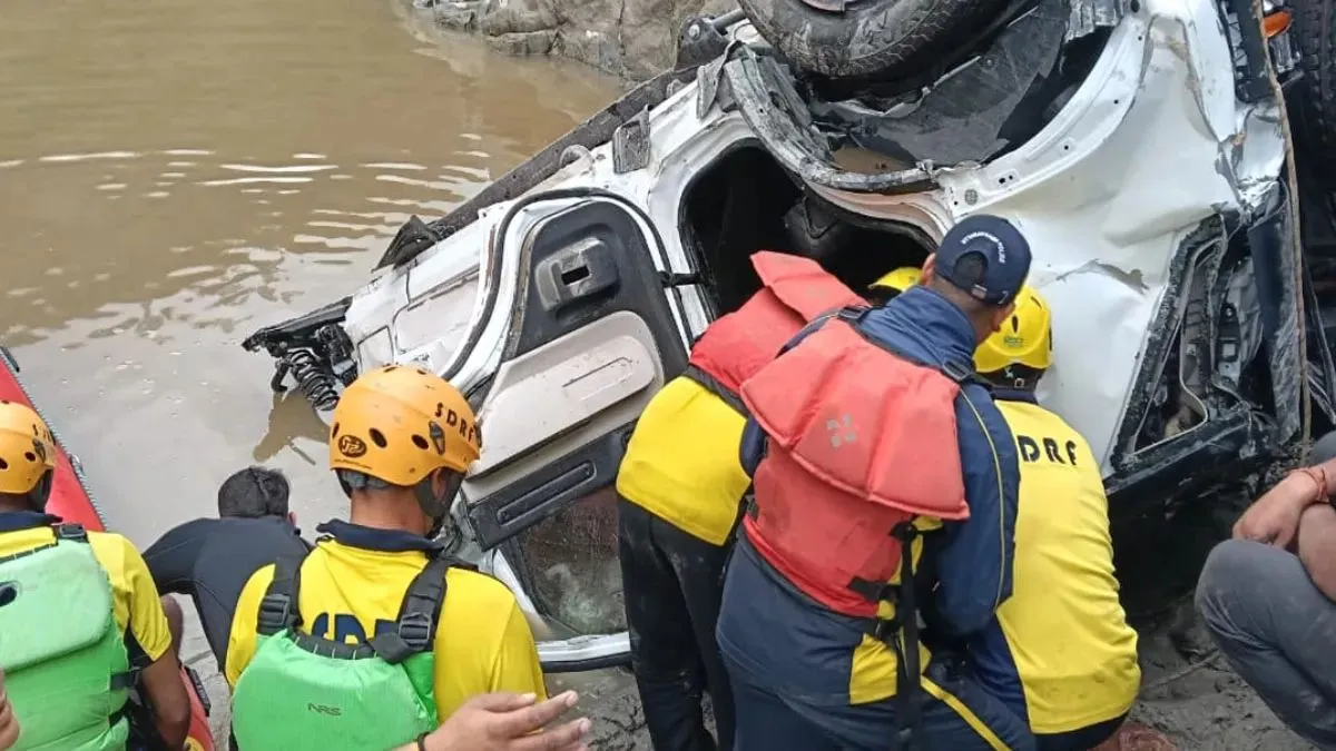 Tehriroadaccident-1744452744367